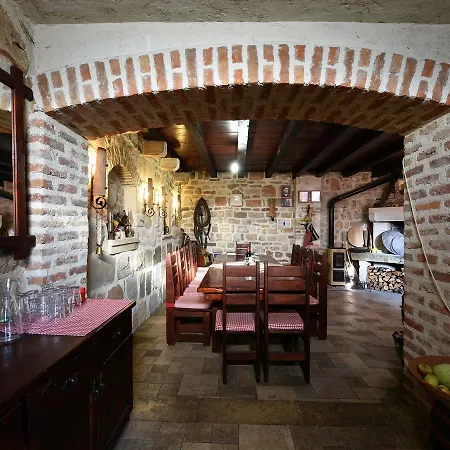 Spacious In With Private Terrace *